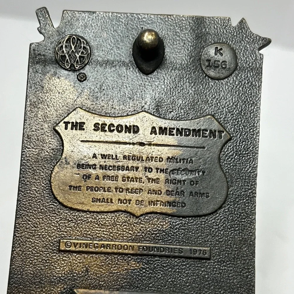 Vinegarroon Foundries shield crossed
